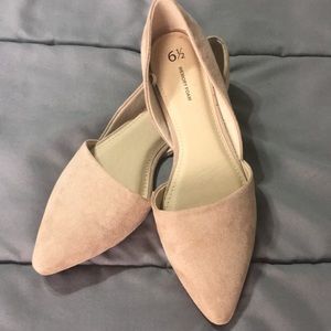 Cut-out flats